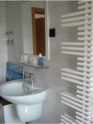 Bad hell und freundlich