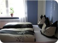 der Schlafbereich mit Doppelbett